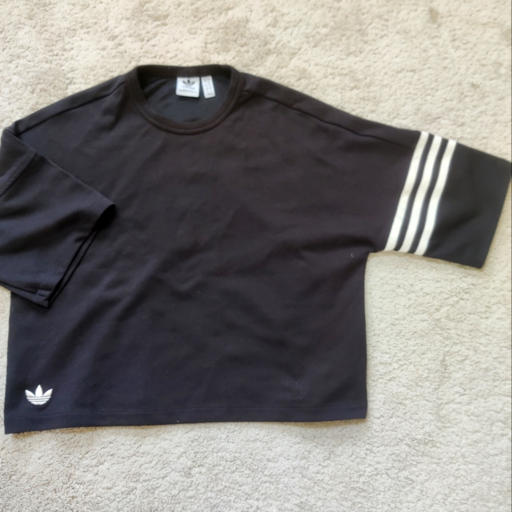 Adidas Dark Gray T-Shirt with Logo